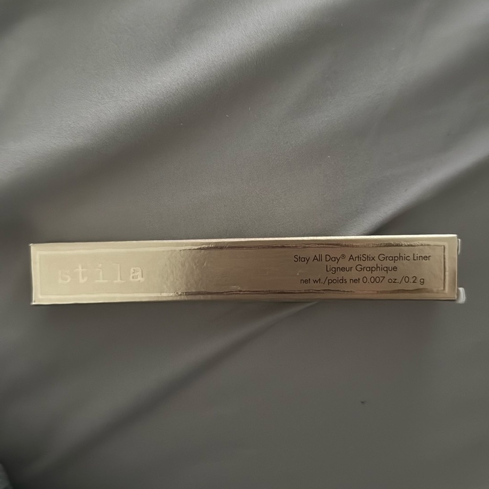 Stila Stay all day graphic liner in Charleston